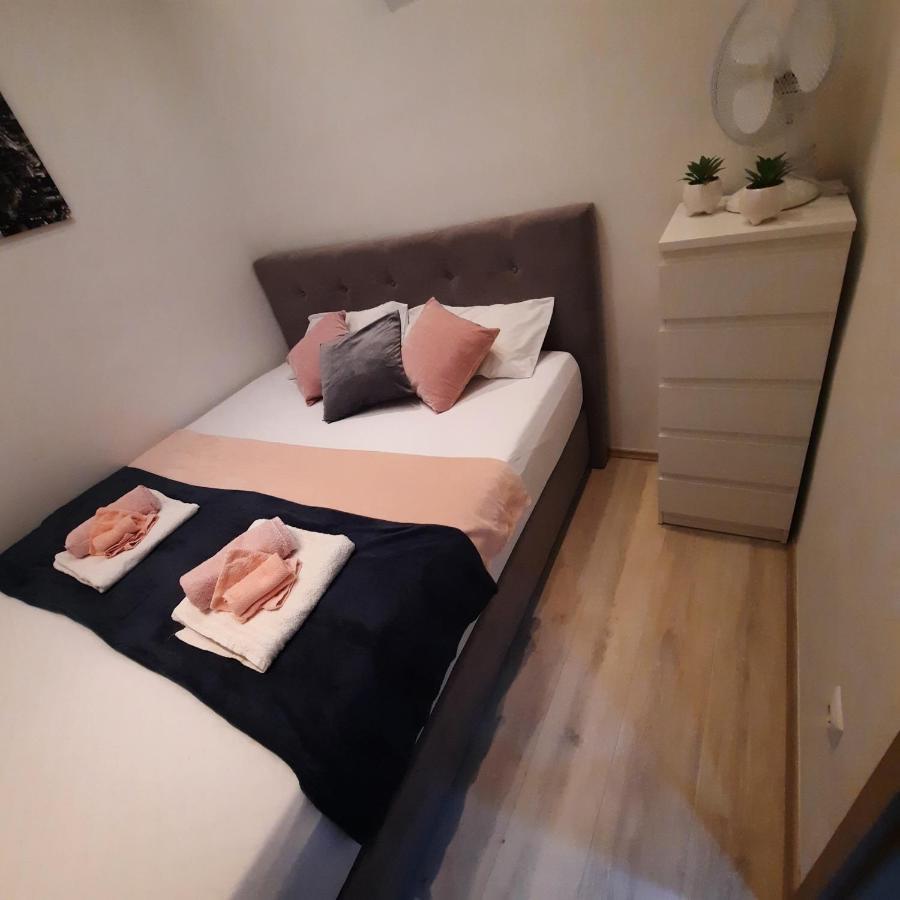 Apartment Alex Риека Экстерьер фото
